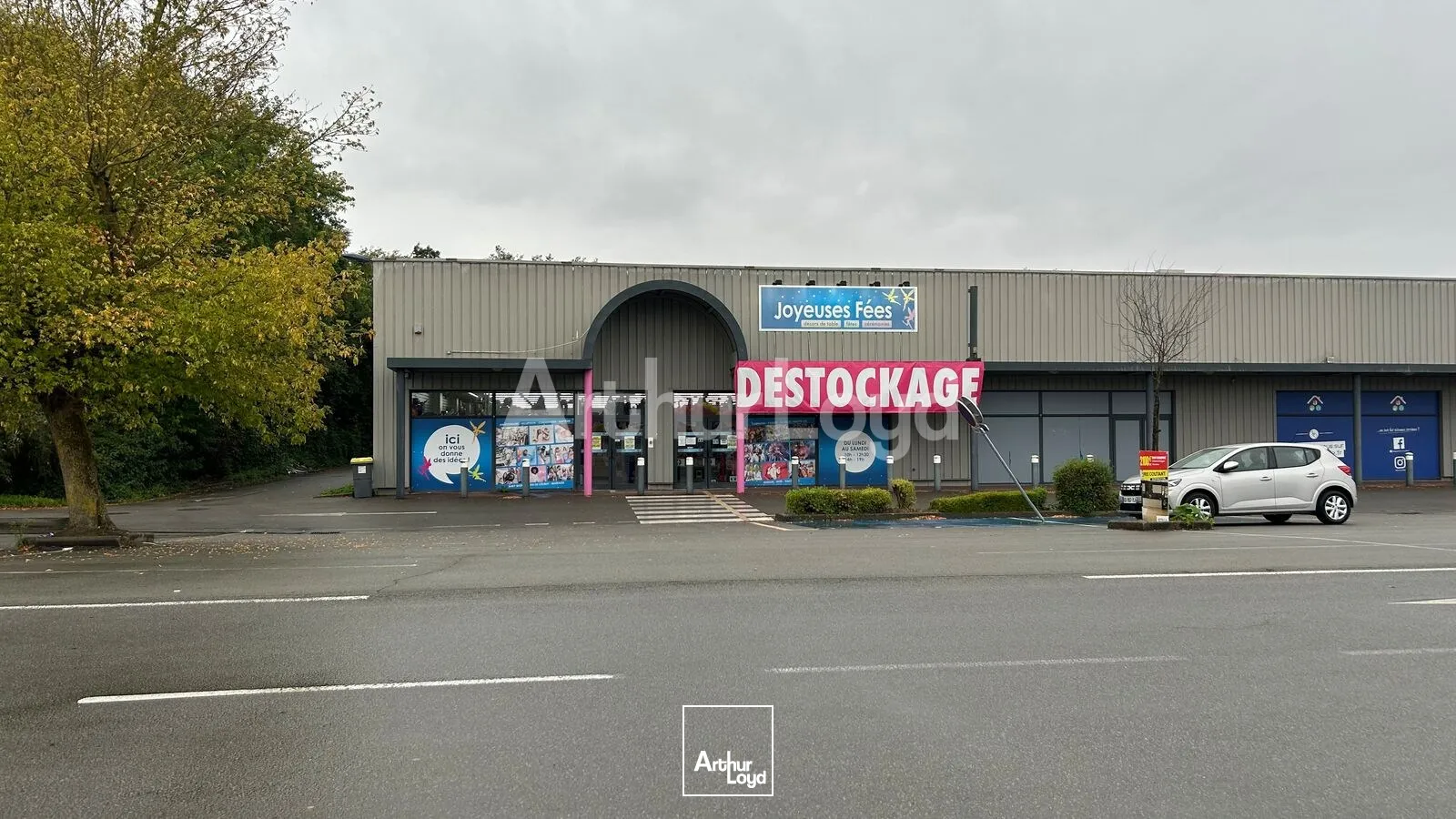Locaux commerciaux - Location - LYS LEZ LANNOY - 59390 - 669-669 - 7899609