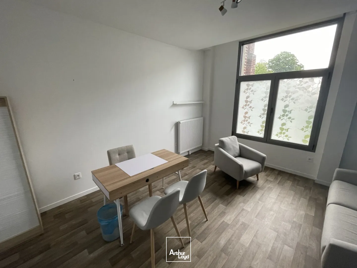 Local commercial 83 m² · à Beauvais · 83 m² · 190 000 €