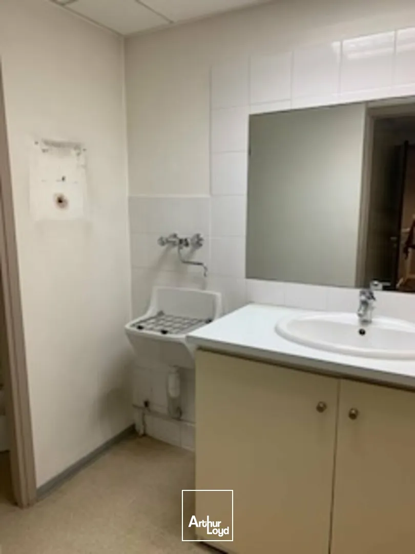 Locaux commerciaux - Vente - AVIGNON - 84000 - 153-153 - 7900989