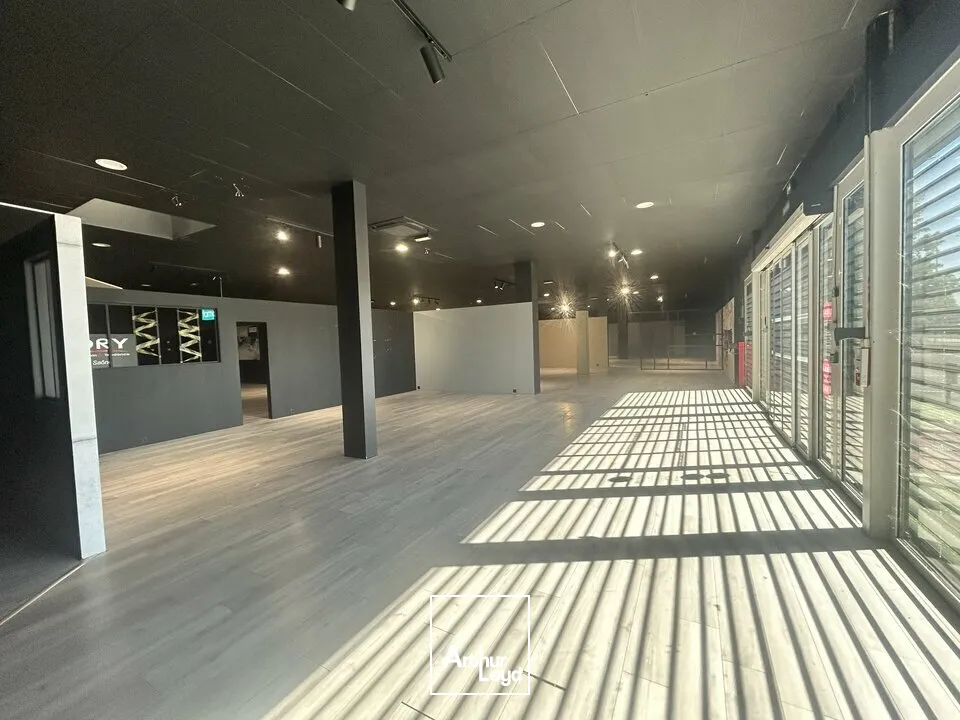 Locaux commerciaux - Location - CHALON SUR SAONE - 71100 - 800-800 - 7901027