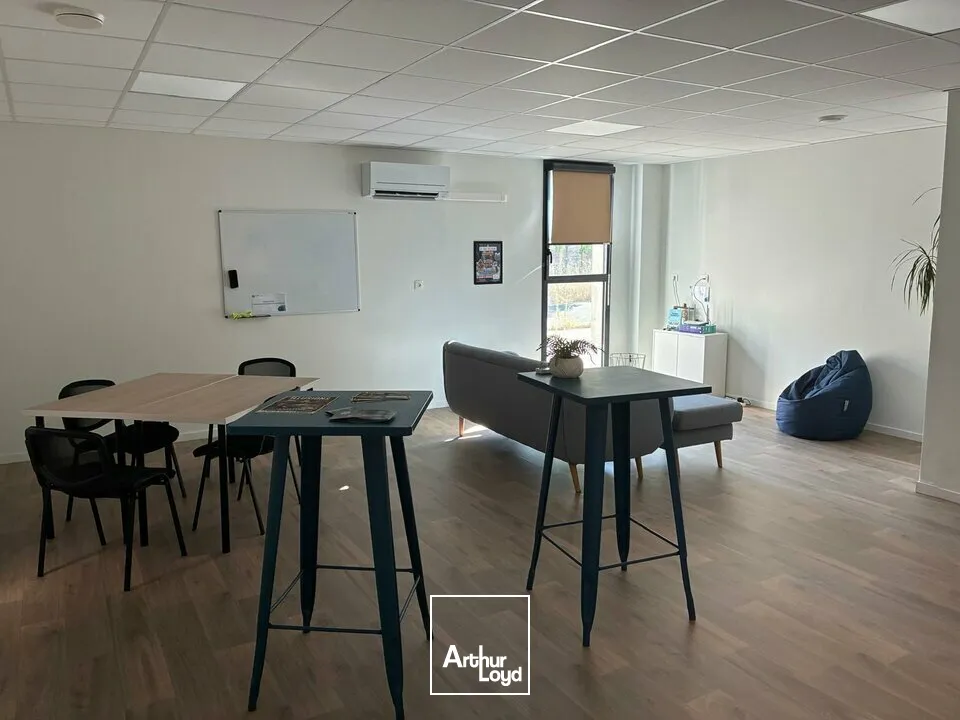 Bureaux - Location - LA ROCHE SUR YON - 85000 - 800-800 - 7903087