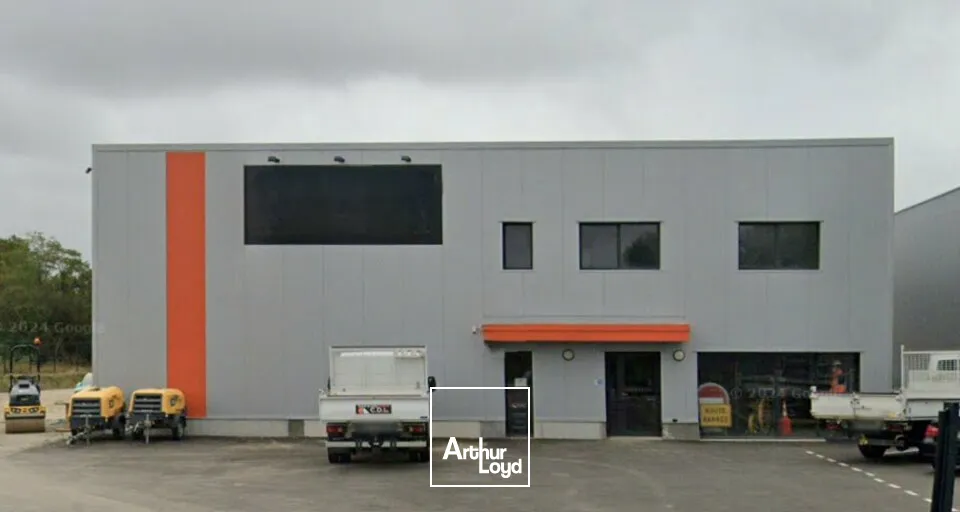 Locaux d'activité & Entrepôts - Vente - LA ROCHE-SUR-YON - 85000 - 550-550 - 7903101