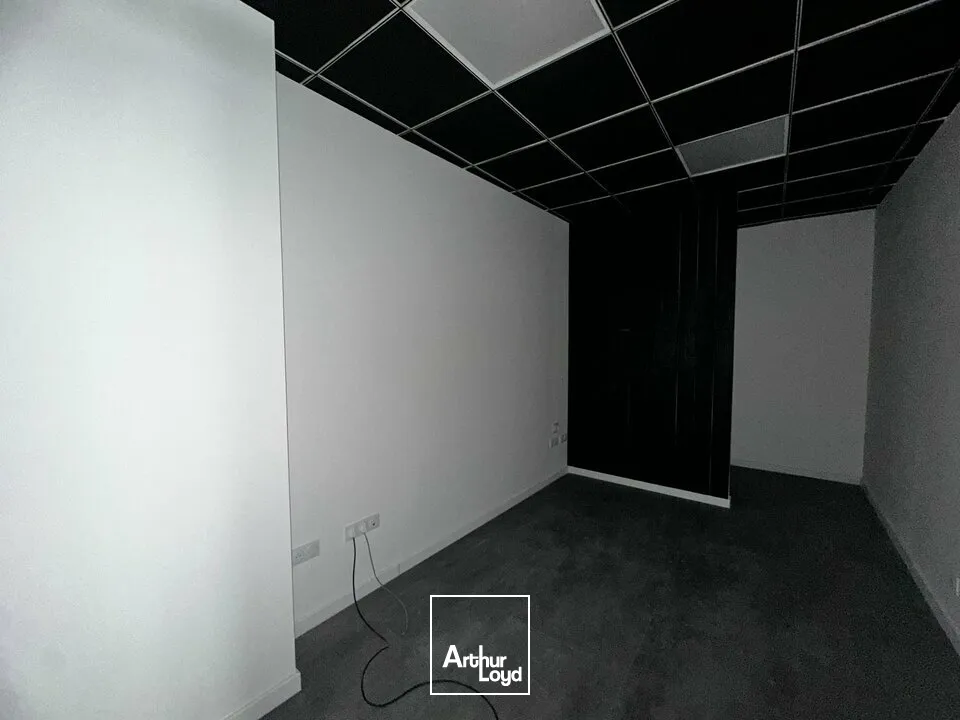 Locaux commerciaux - Vente - BOURGES - 18000 - 221-221 - 7903220