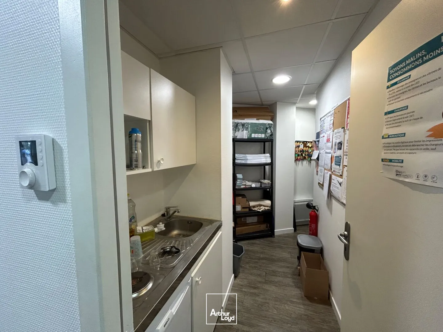 Locaux commerciaux - Location - SAINT SEBASTIEN SUR LOIRE - 44230 - 110-110 - 7903419