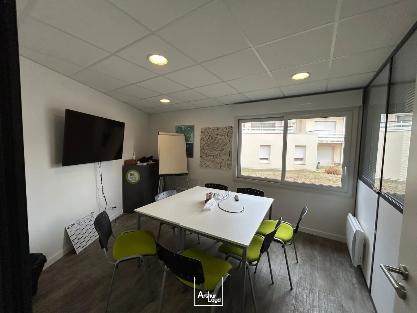Locaux commerciaux - Location - SAINT SEBASTIEN SUR LOIRE - 44230 - 110-110 - 7903420