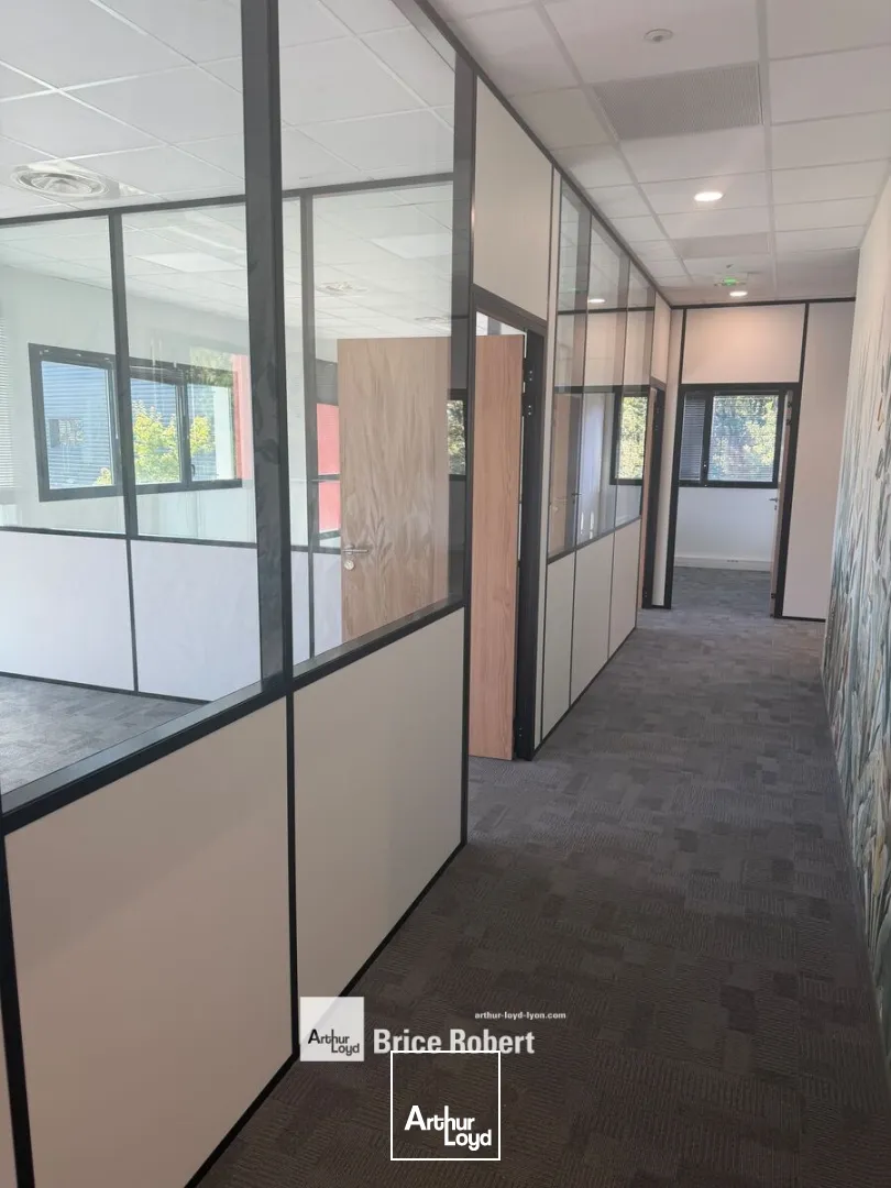 Locaux d'activité & Entrepôts - Location - DARDILLY - 69570 - 670-670 - 7903768