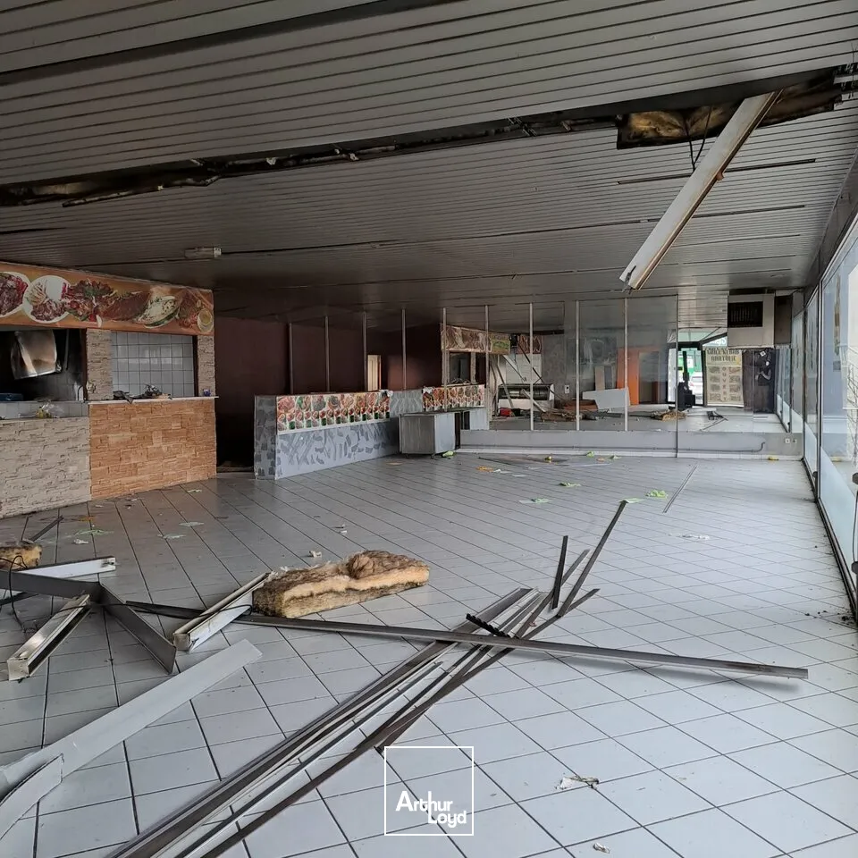 Locaux commerciaux - Vente - BRIVE LA GAILLARDE - 19100 - 160-160 - 7903900