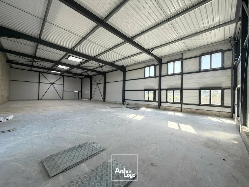 Locaux d'activité & Entrepôts - Vente - BÉTHENY - 51450 - 178-748.55 - 7904009