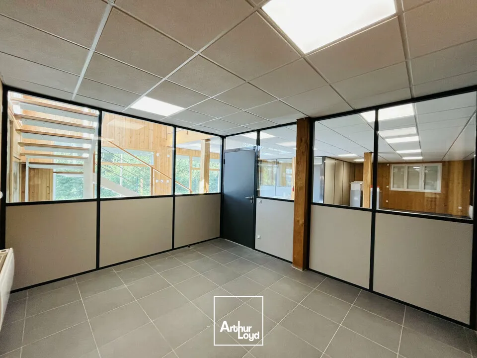 Locaux d'activité & Entrepôts - Vente - MONTIVILLIERS - 76290 - 885-885 - 7904063