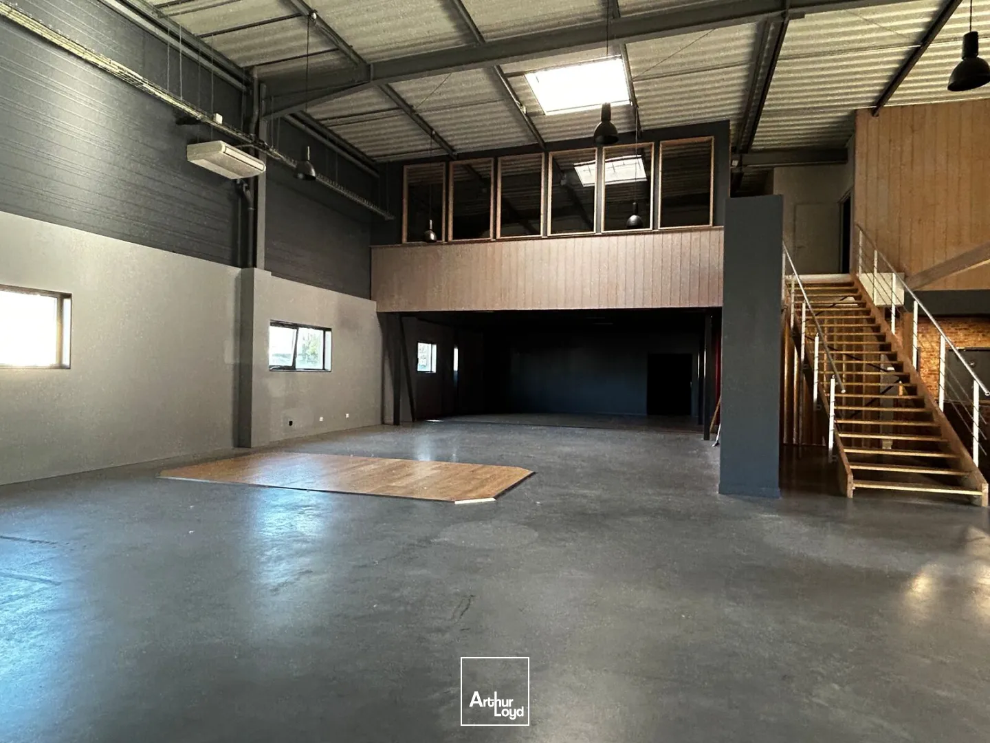 Locaux d'activité & Entrepôts - Location - MERIGNAC - 33700 - 900-900 - 7904161