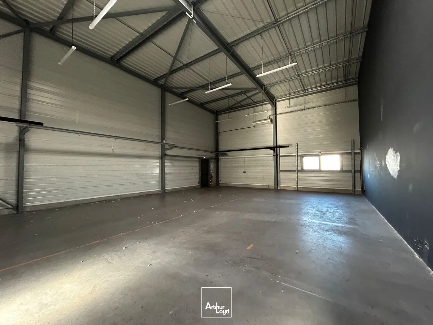 Locaux d'activité & Entrepôts - Location - MERIGNAC - 33700 - 900-900 - 7904160