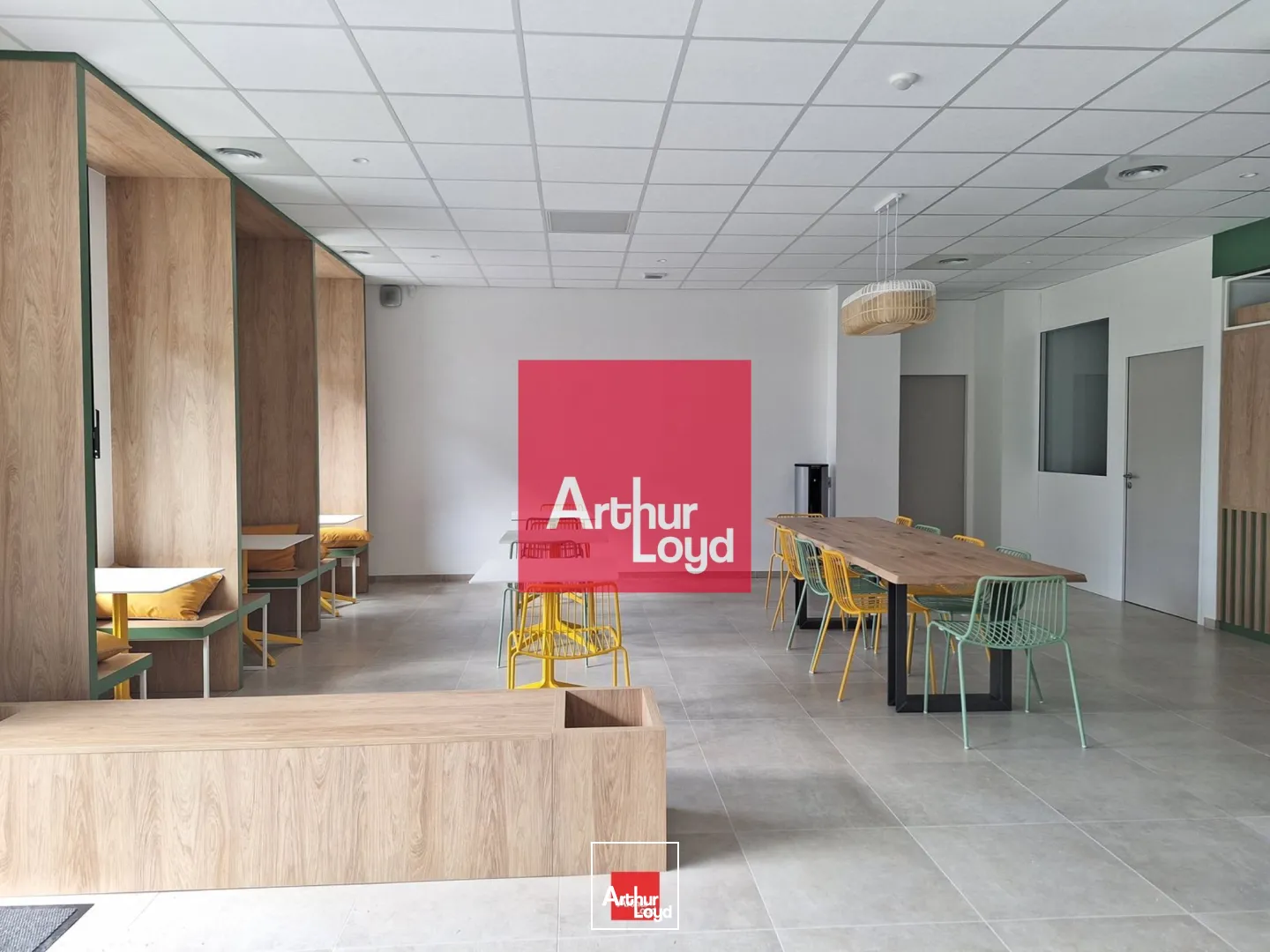 Bureaux - Location - SAINT EGREVE - 38120 - 11.84-49.72 - 7904223