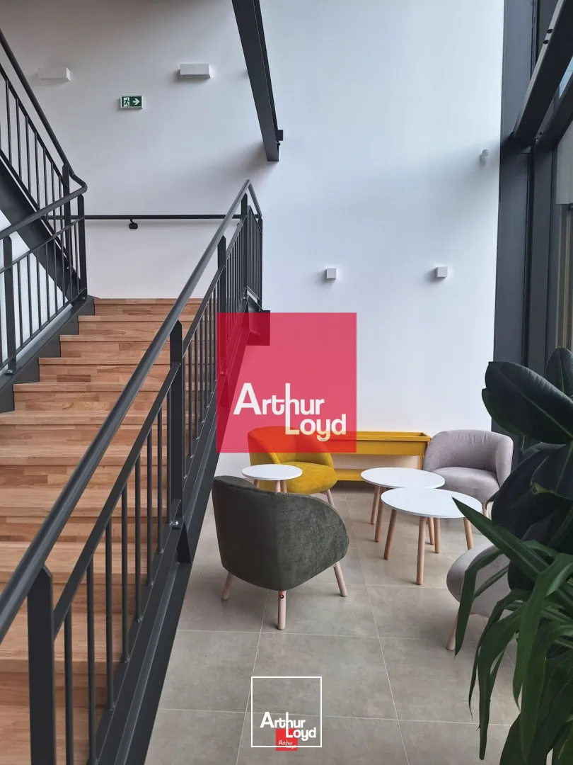 Bureaux - Location - SAINT EGREVE - 38120 - 11.84-49.72 - 7904224