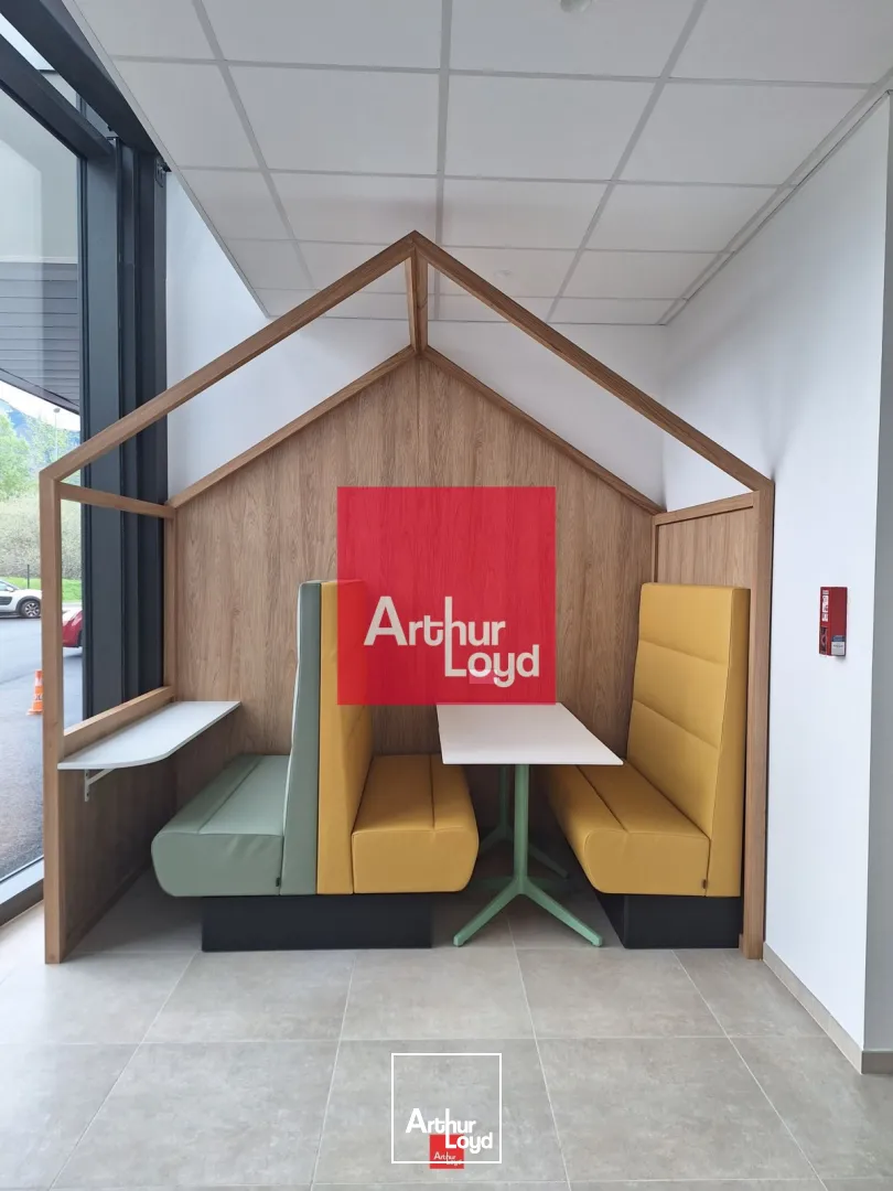 Bureaux - Location - SAINT EGREVE - 38120 - 11.84-49.72 - 7904225