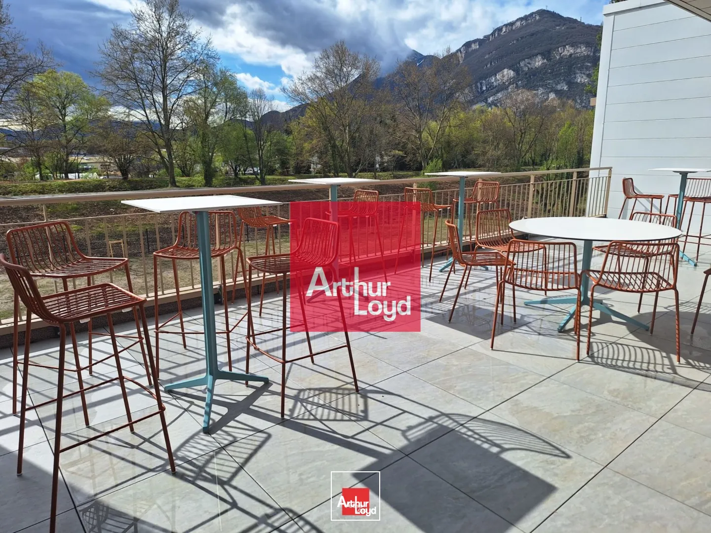 Bureaux - Location - SAINT EGREVE - 38120 - 11.84-49.72 - 7904235