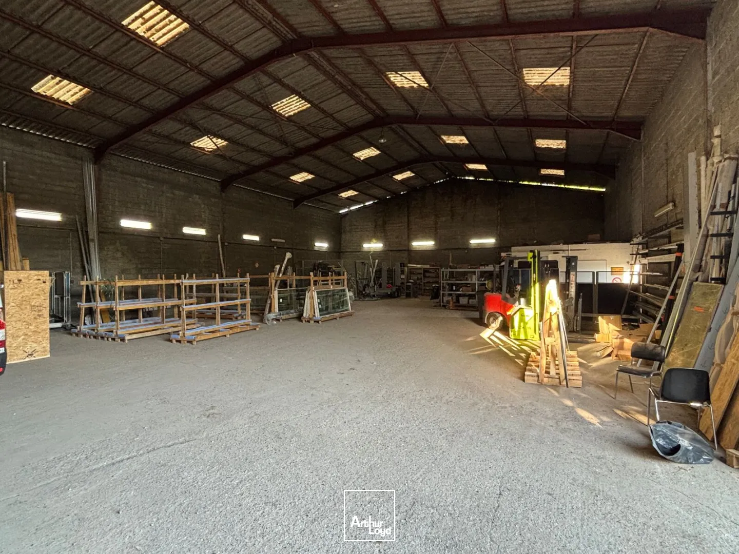 Locaux d'activité & Entrepôts - Location - BEAUVAIS - 60000 - 500-500 - 7904246
