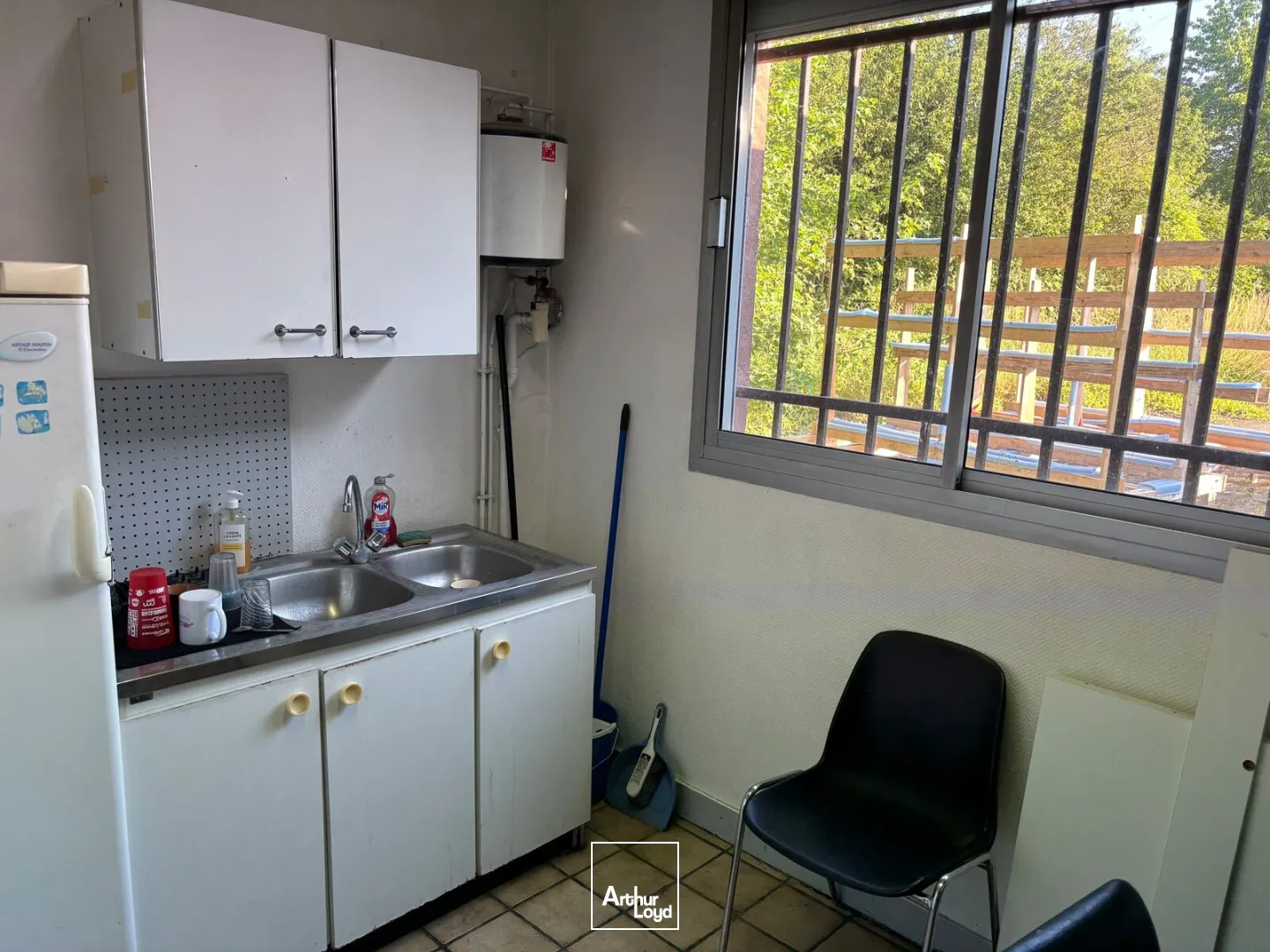 Locaux d'activité & Entrepôts - Location - BEAUVAIS - 60000 - 500-500 - 7904249