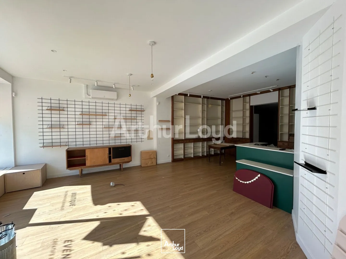 Locaux commerciaux - Location - VILLENEUVE D'ASCQ - 59650 - 40-135 - 7904633