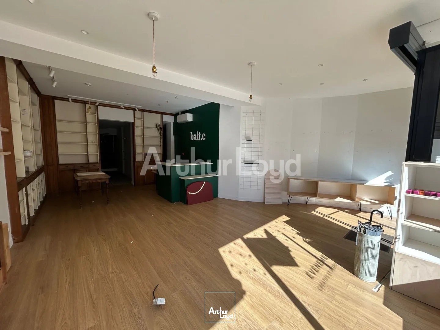 Locaux commerciaux - Location - VILLENEUVE D'ASCQ - 59650 - 40-135 - 7904634