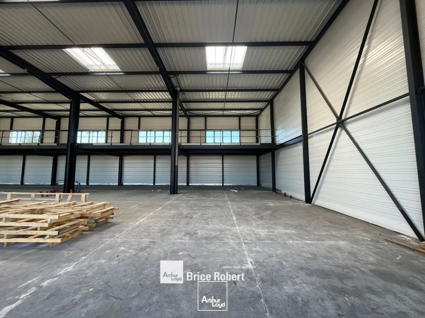 Locaux d'activité & Entrepôts - Vente - CORBAS - 69960 - 188.2-1781.3 - 7904756