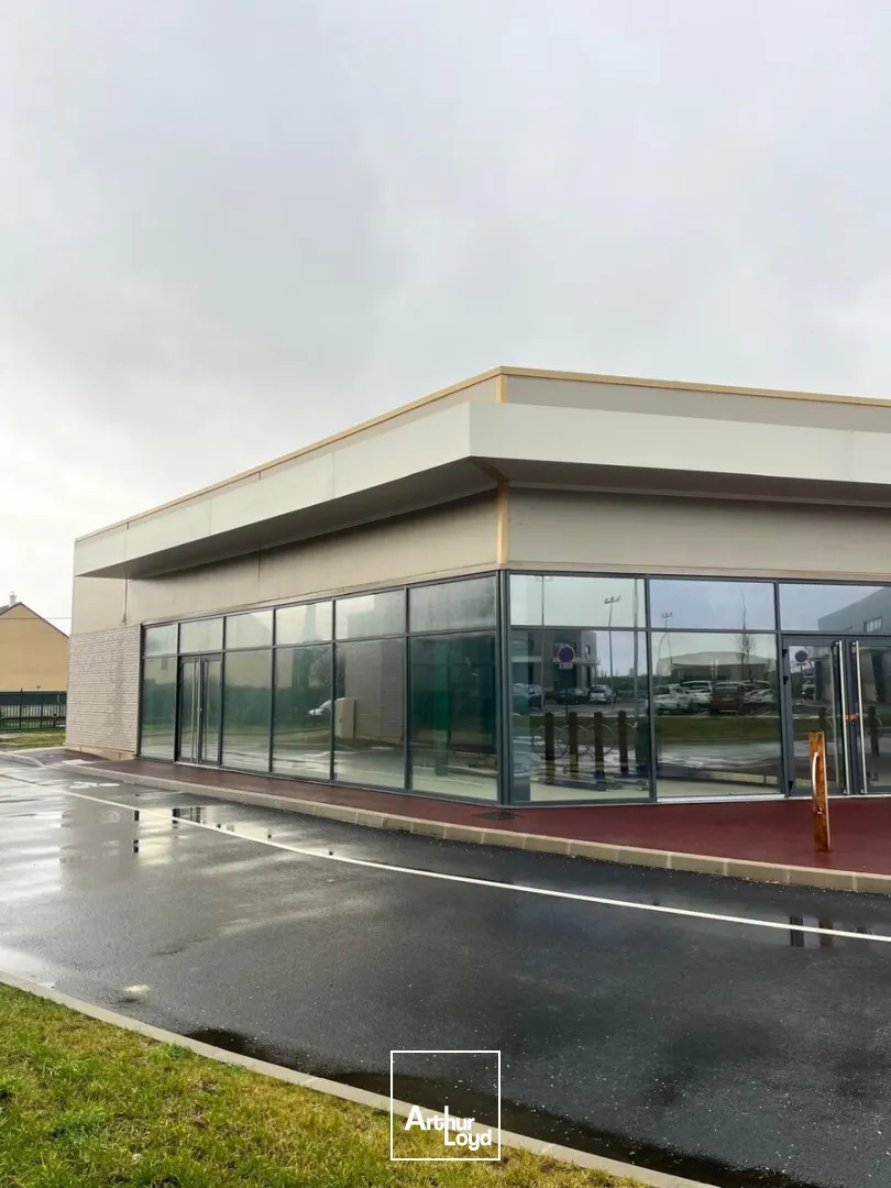 Locaux d'activité & Entrepôts - Location - BERNES SUR OISE - 95340 - 180.74-2682 - 7905425