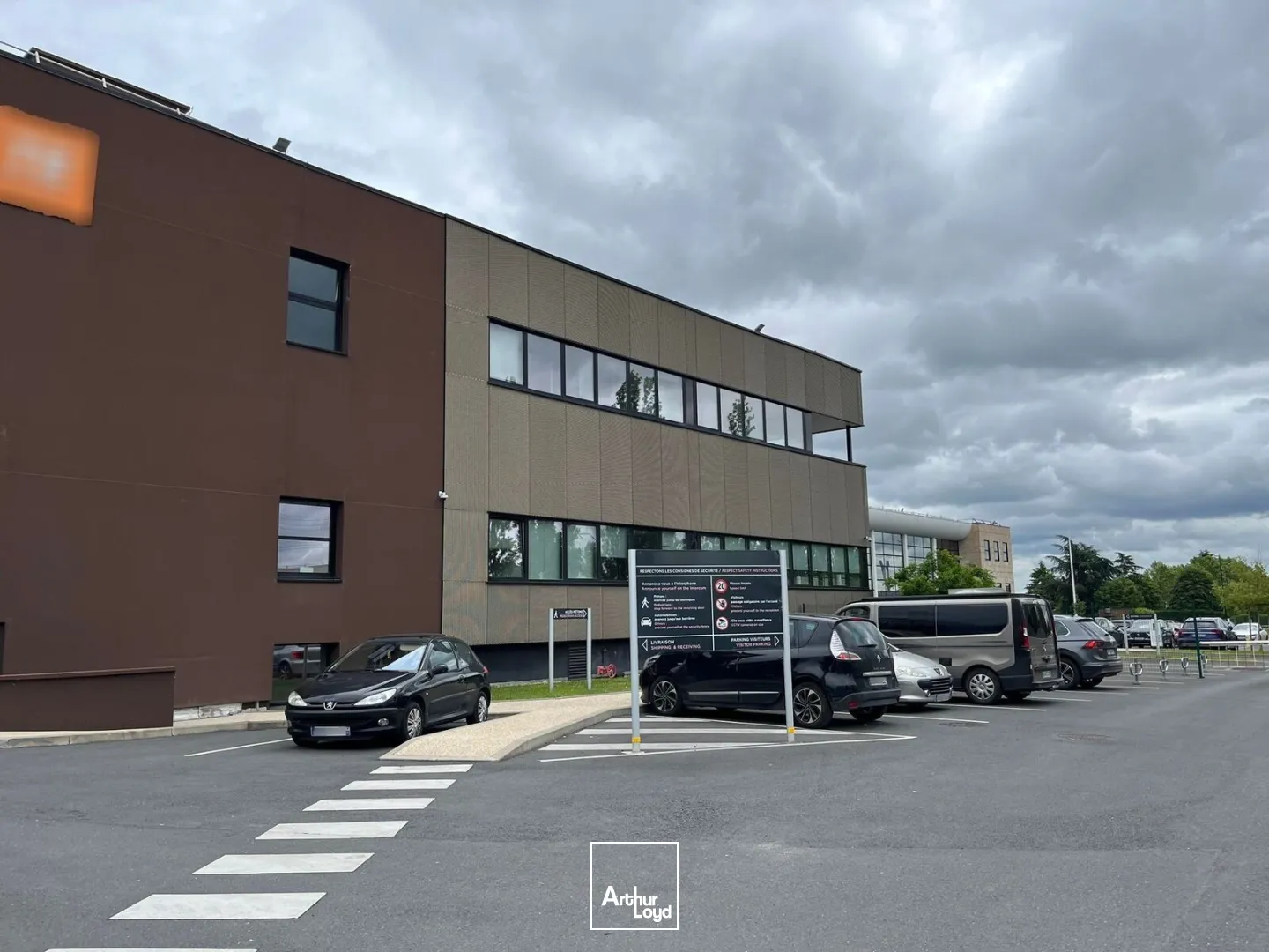 Locaux d'activité & Entrepôts - Location - PONTOISE - 95300 - 8756.6-8756.6 - 7905428