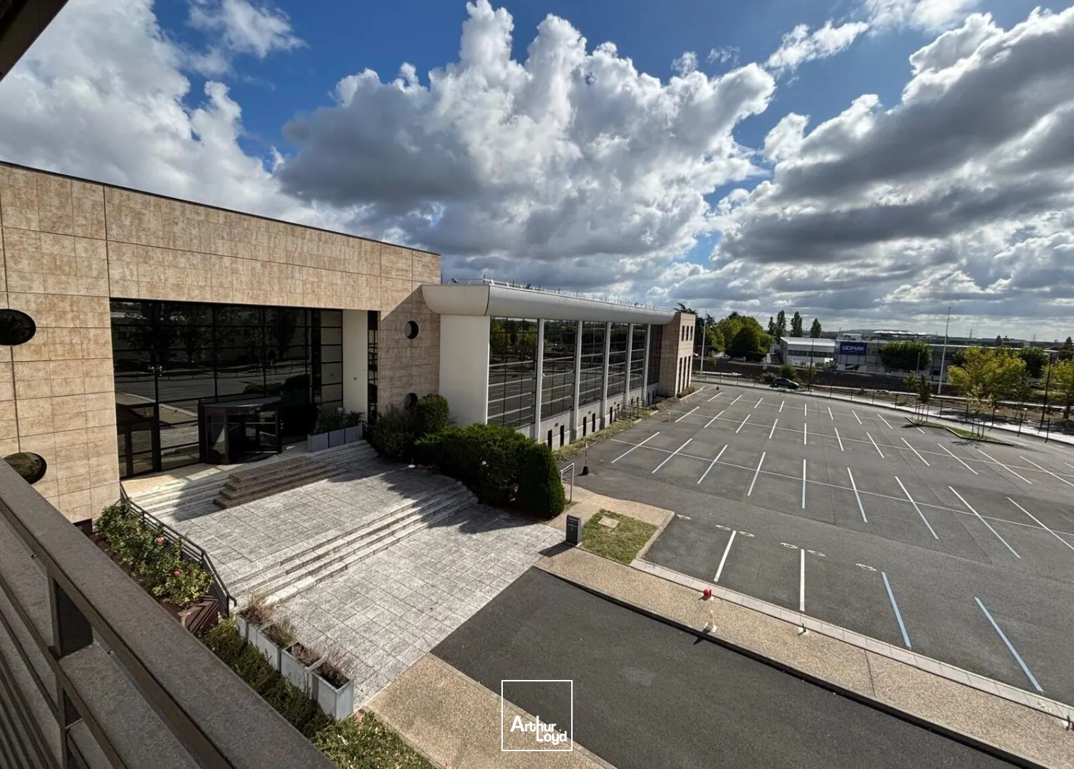 Locaux d'activité & Entrepôts - Location - PONTOISE - 95300 - 8756.6-8756.6 - 7905431