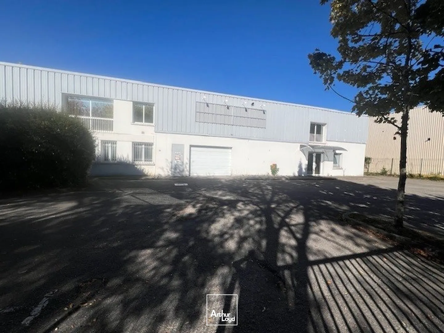 Locaux d'activité & Entrepôts - Vente - BUC - 78530 - 1470-1470 - 7905508