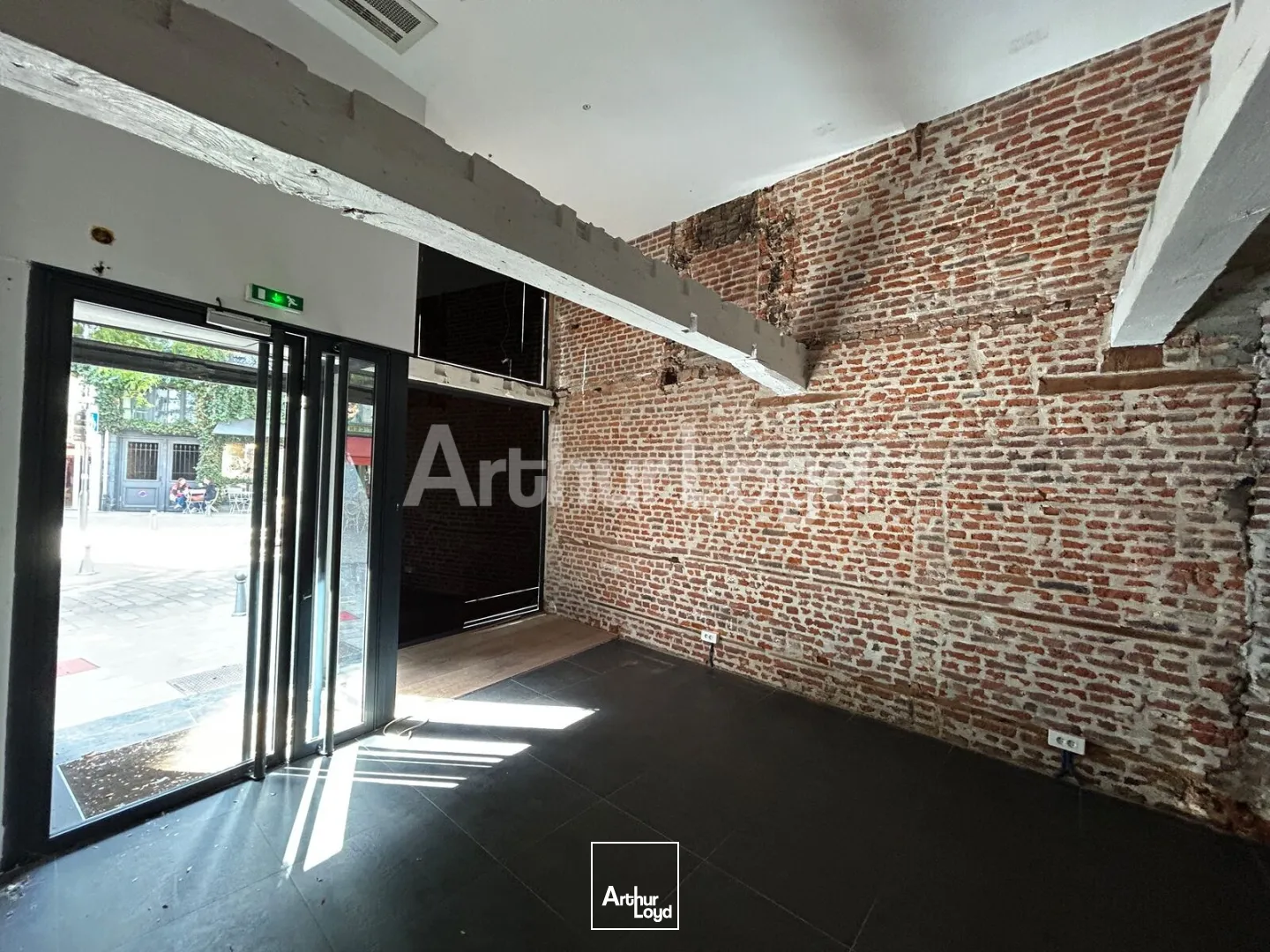 Locaux commerciaux - Location - LILLE - 59000 - 55-55 - 7905630