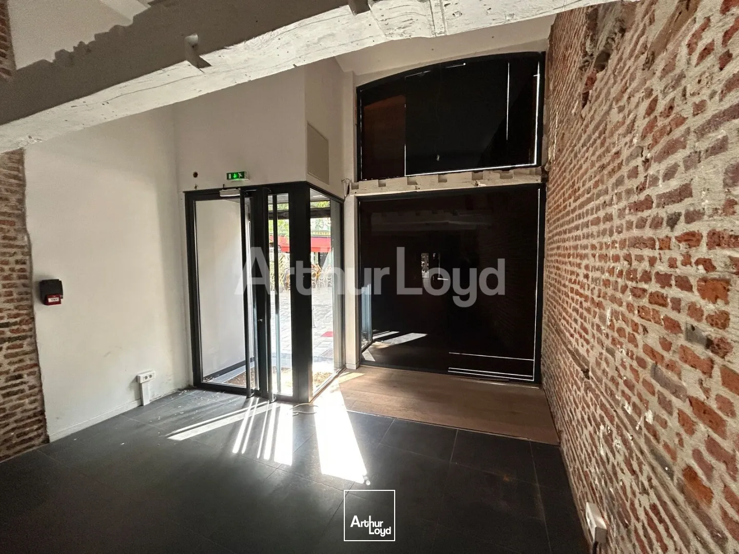 Locaux commerciaux - Location - LILLE - 59000 - 55-55 - 7905628