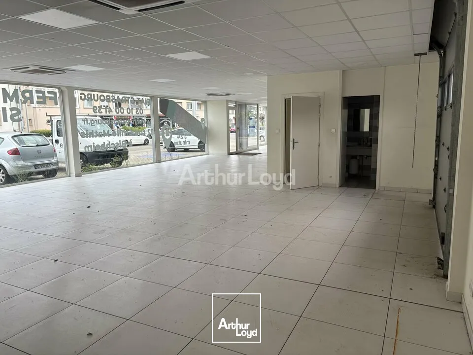 Locaux commerciaux - Location - HAGUENAU - 67500 - 1230-1230 - 7905894