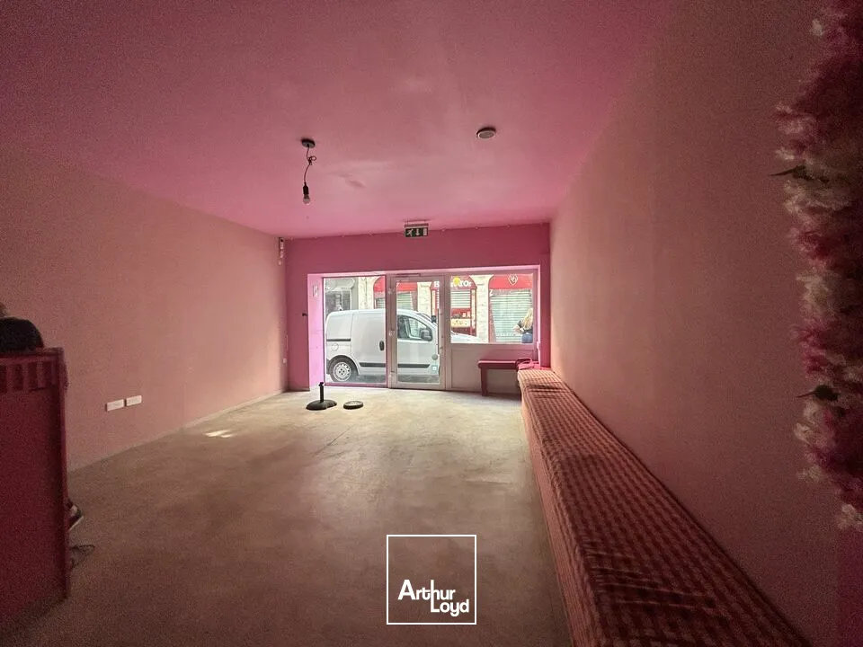 Locaux commerciaux - Location - CHALON-SUR-SAÔNE - 71100 - 79-79 - 7905917