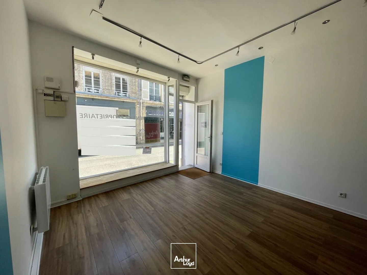 Locaux commerciaux - Vente - SOISSONS - 02200 - 35-35 - 7906019