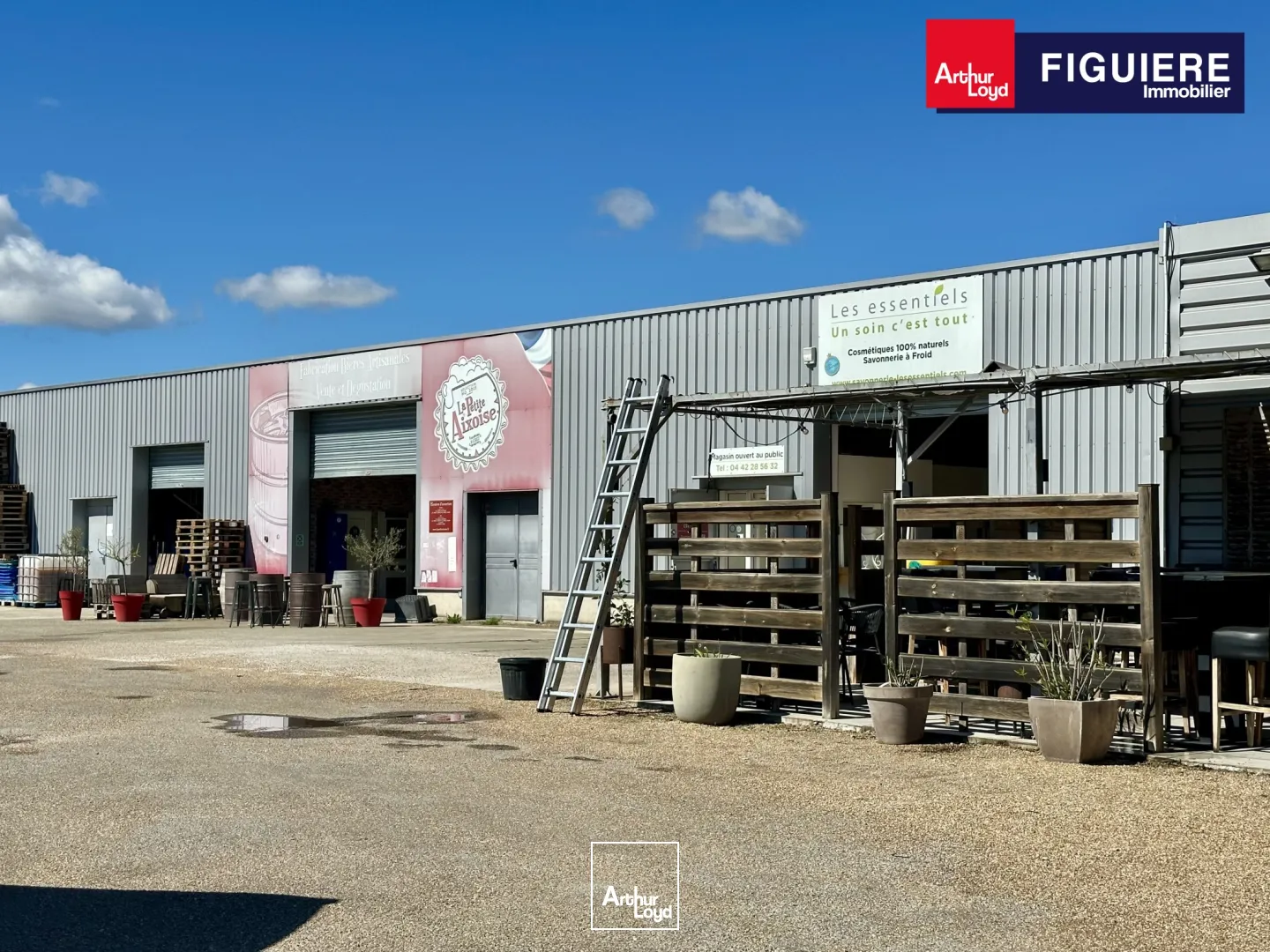 Locaux d'activité & Entrepôts - Location - SAINT CANNAT - 13760 - 200-200 - 7906033