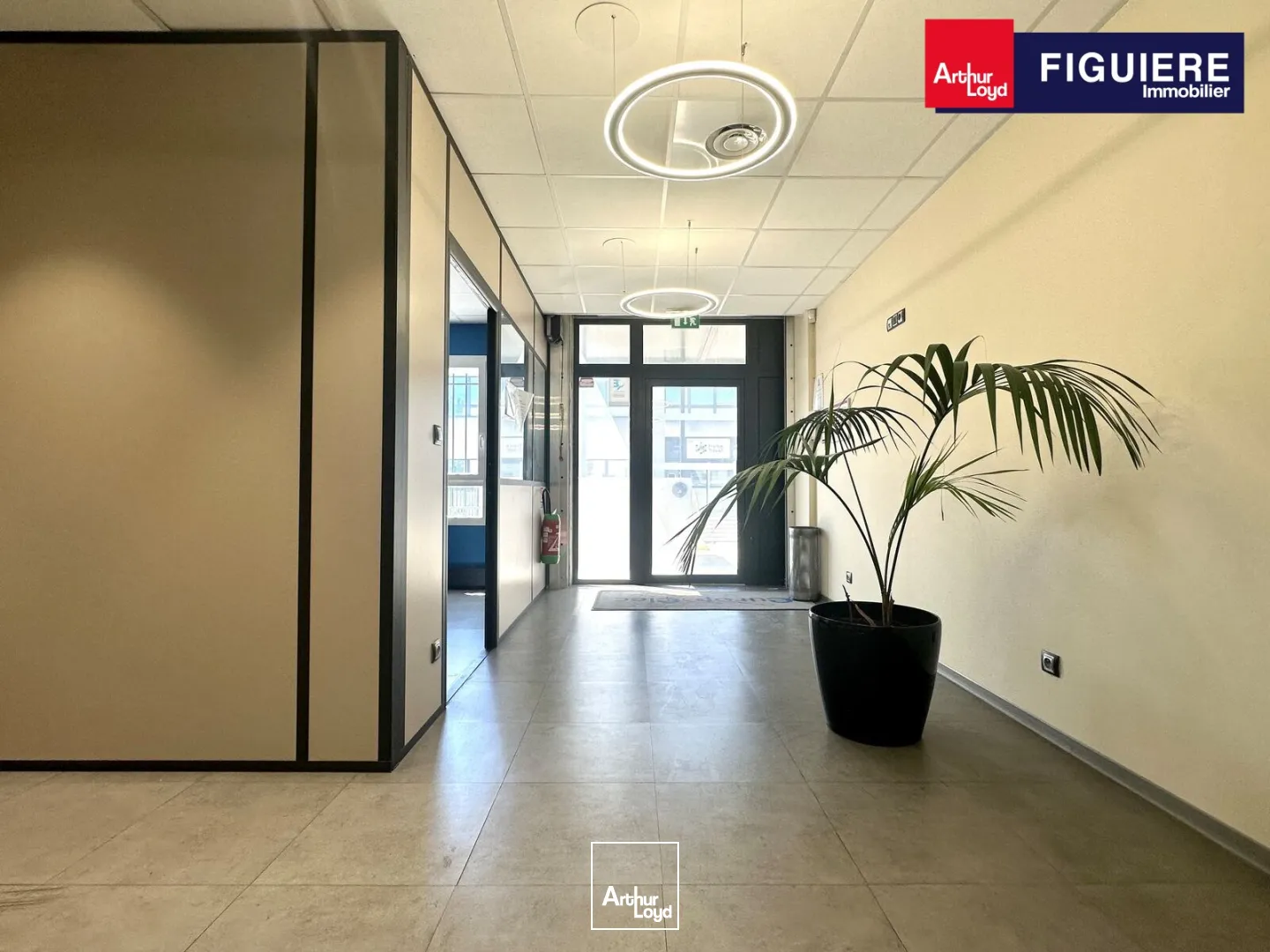 Locaux d'activité & Entrepôts - Location - VITROLLES - 13127 - 425-425 - 7906041