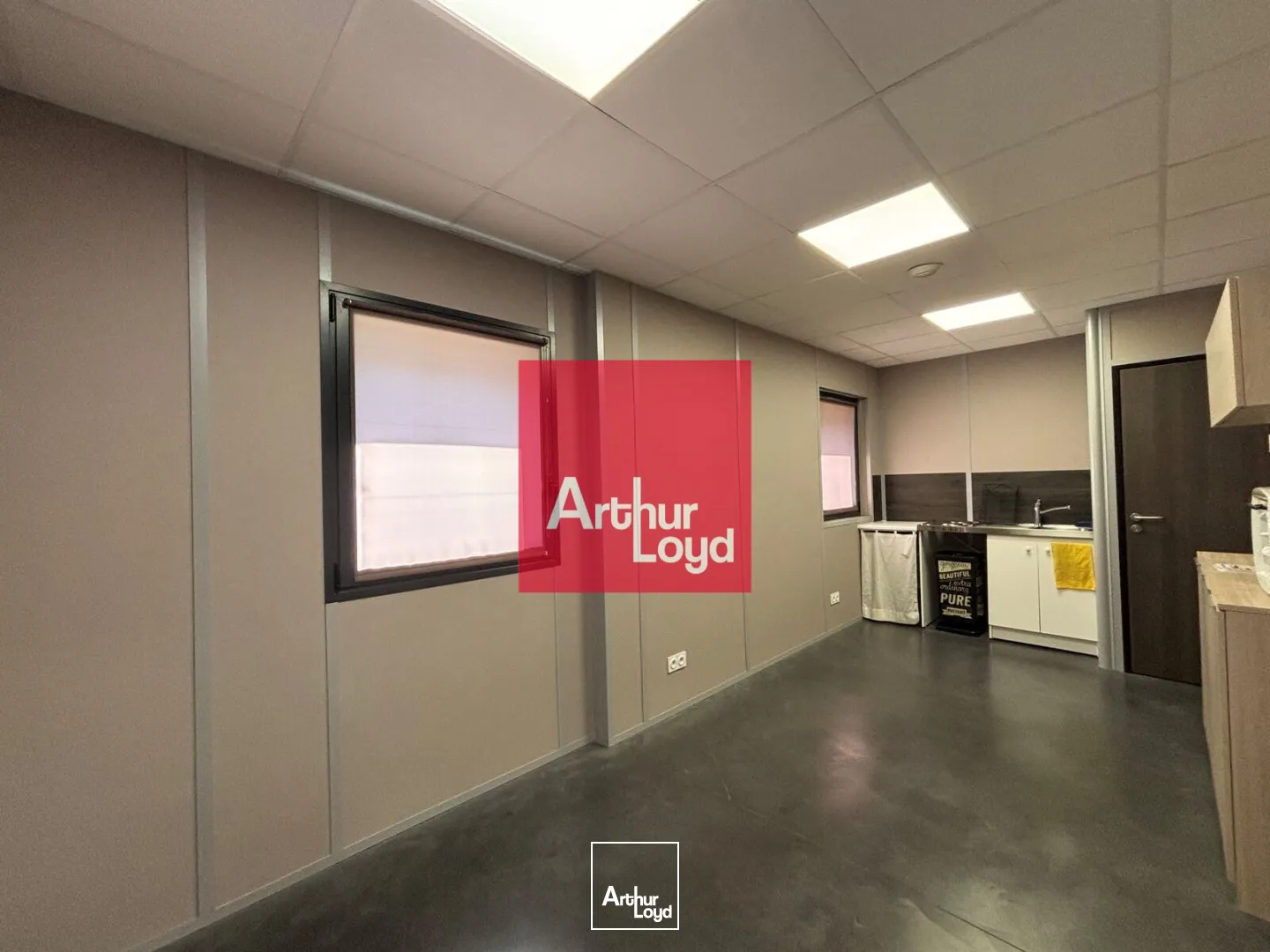 Locaux d'activité & Entrepôts - Location - VILLARD BONNOT - 38190 - 306.27-306.27 - 7906166