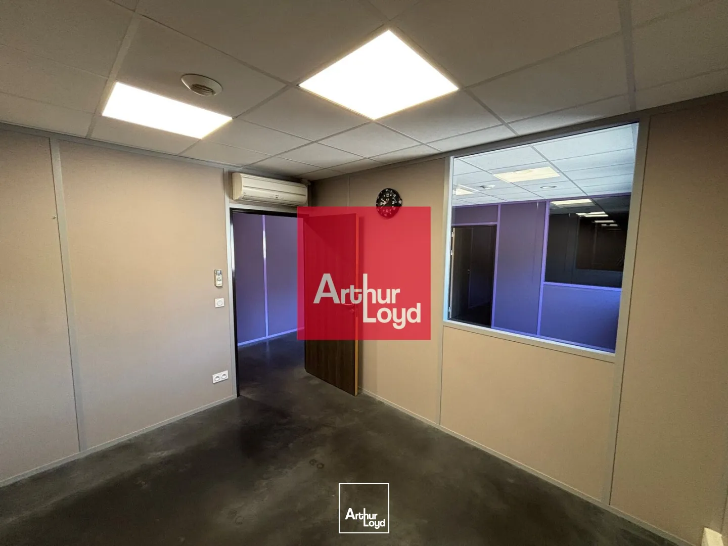 Locaux d'activité & Entrepôts - Location - VILLARD BONNOT - 38190 - 306.27-306.27 - 7906168