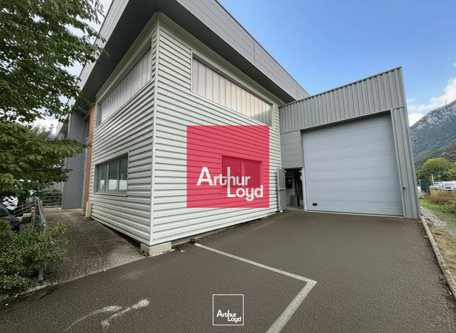 Locaux d'activité & Entrepôts - Location - VEUREY VOROIZE - 38113 - 371-371 - 7906178