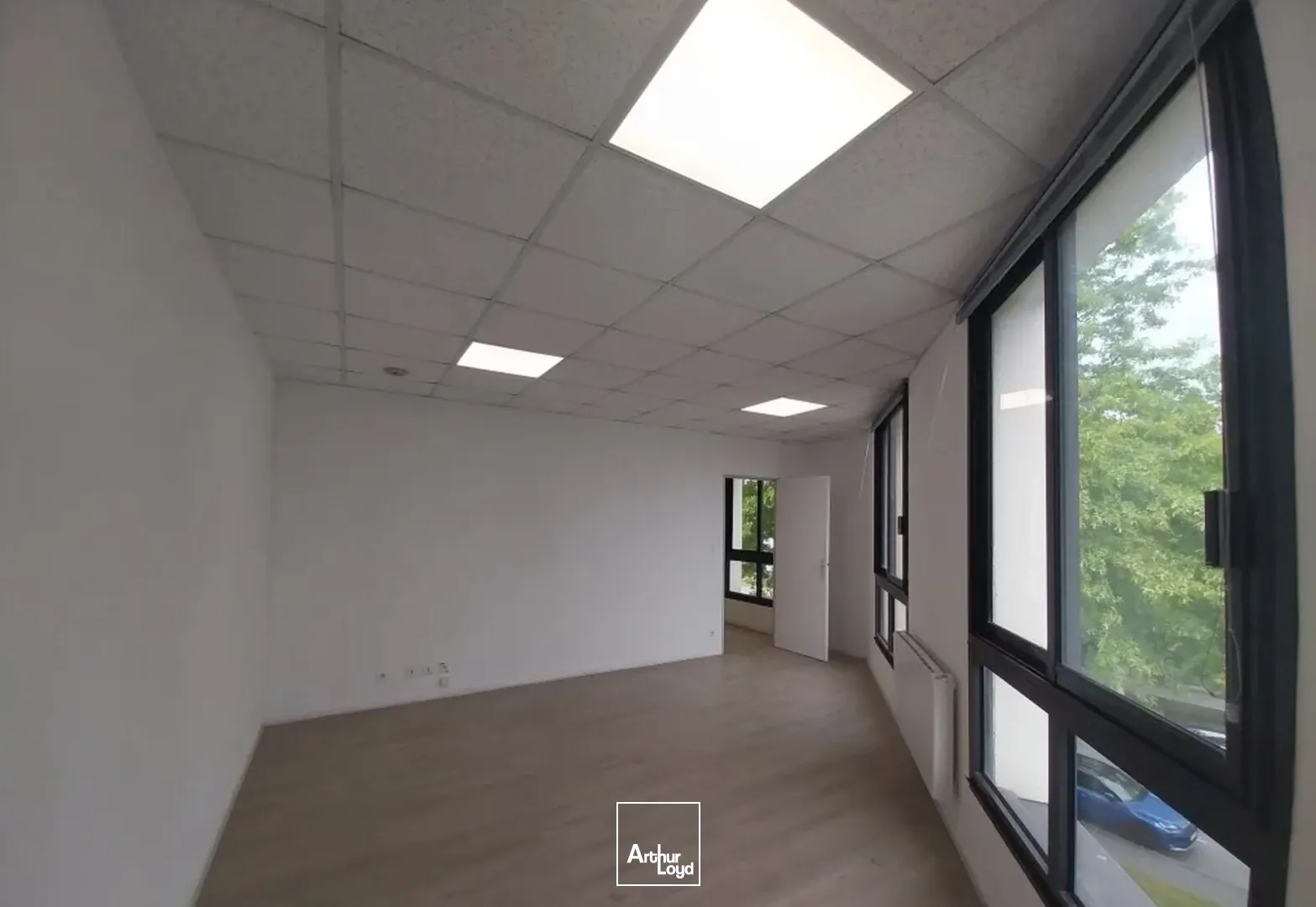 Bureaux - Location - SAINT NAZAIRE - 44600 - 89-89 - 7906340
