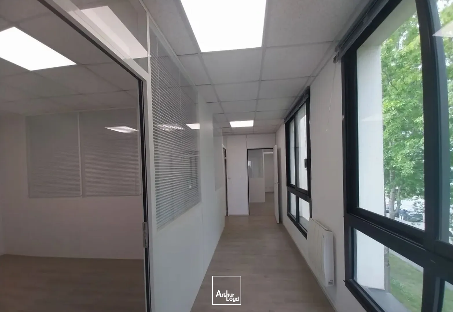 Bureaux - Location - SAINT NAZAIRE - 44600 - 89-89 - 7906341