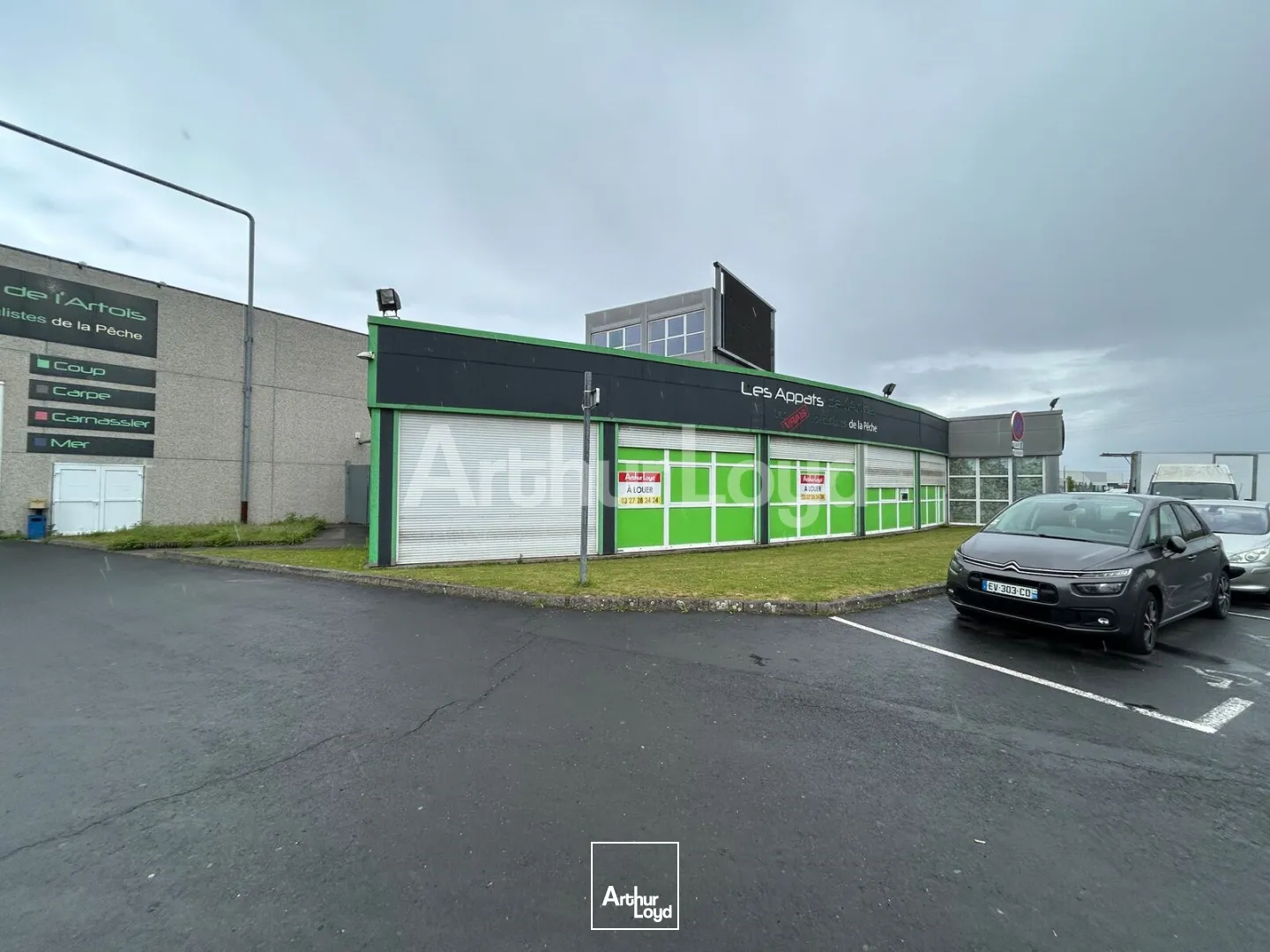 Locaux commerciaux - Location - PETITE FORET - 59494 - 264-792 - 7906578