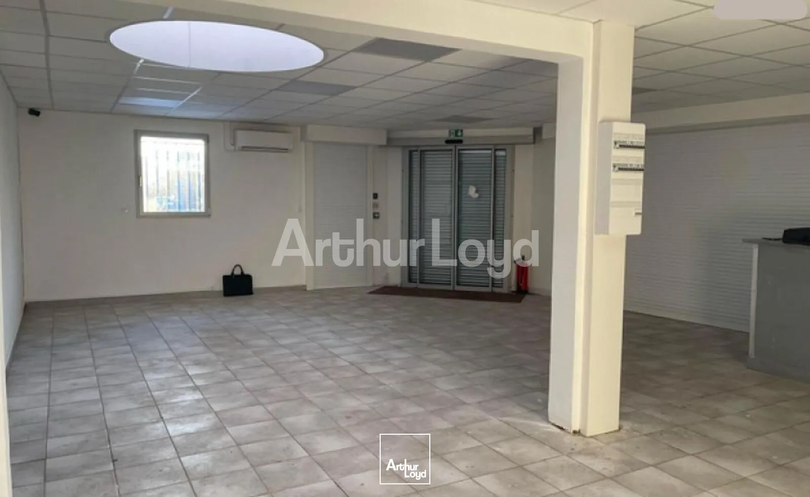 Locaux commerciaux - Location - TOURCOING - 59200 - 124-124 - 7906606