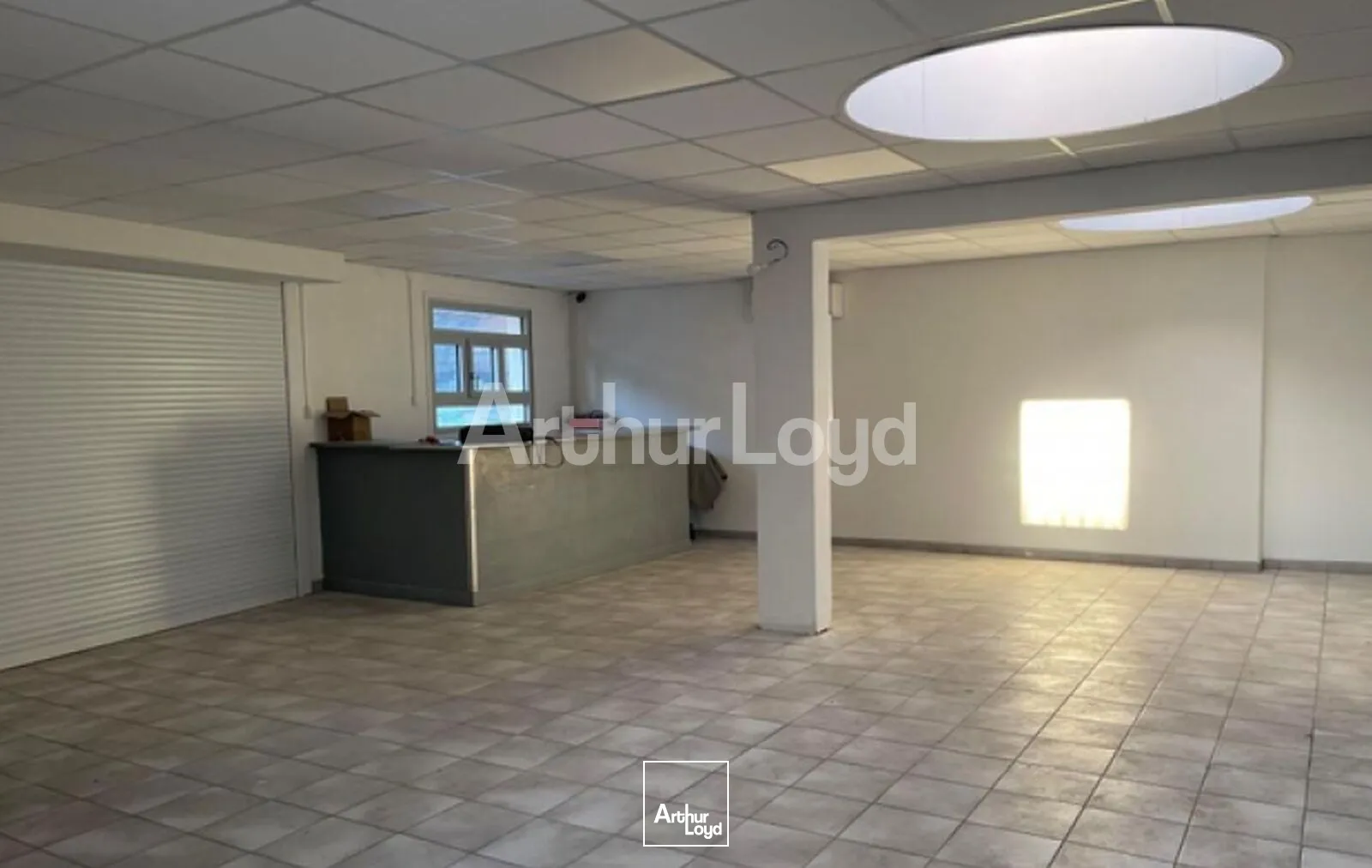 Locaux commerciaux - Vente - TOURCOING - 59200 - 124-124 - 7906612