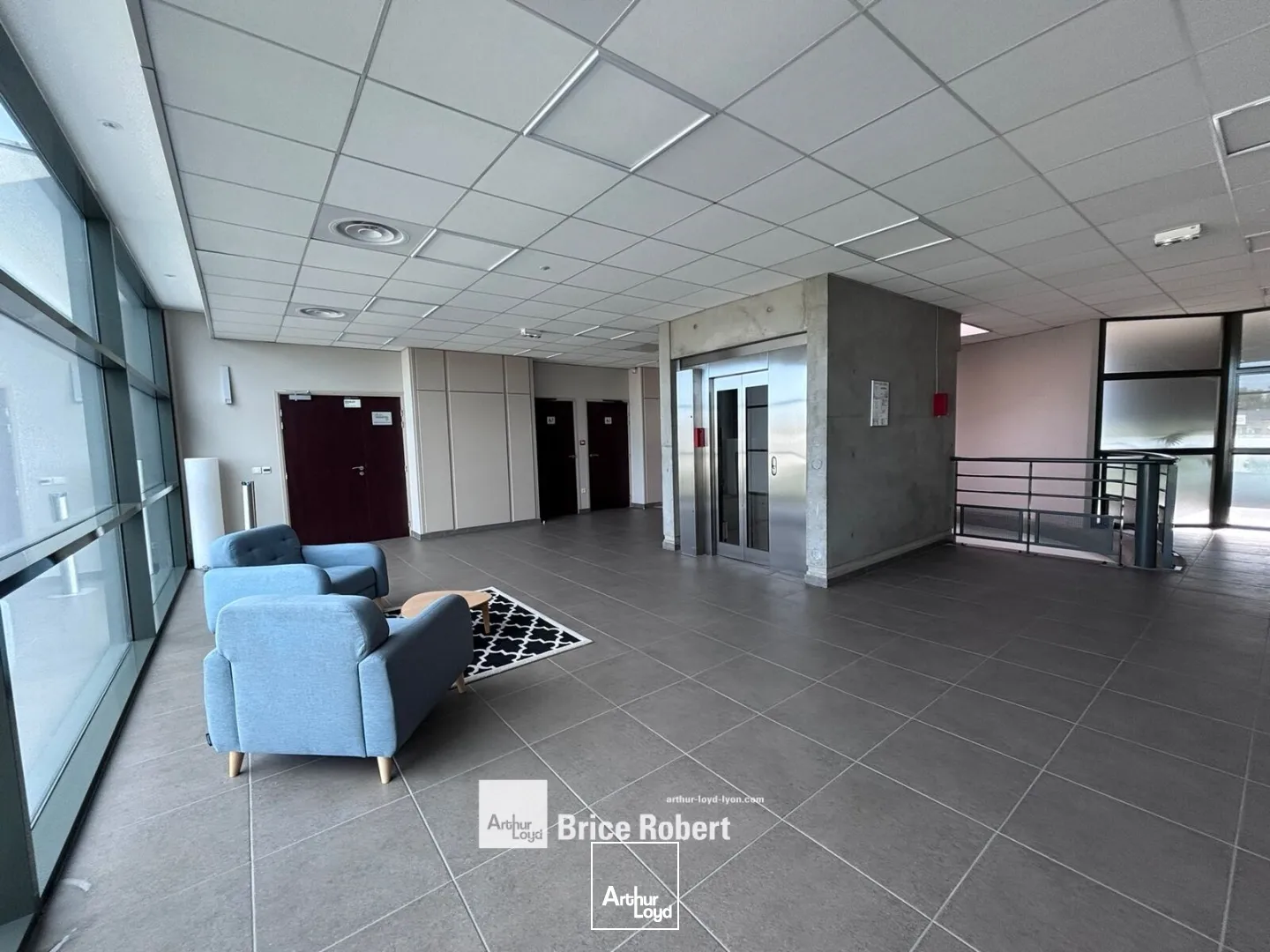 Bureaux - Location - CHAMPAGNE AU MONT D'OR - 69410 - 222-680 - 7906710