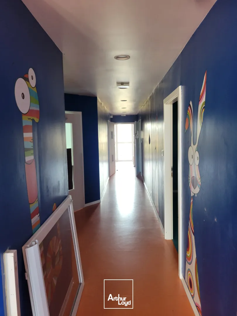 Locaux d'activité & Entrepôts - Vente - Ste marie - 25113 - 180-180 - 7906730
