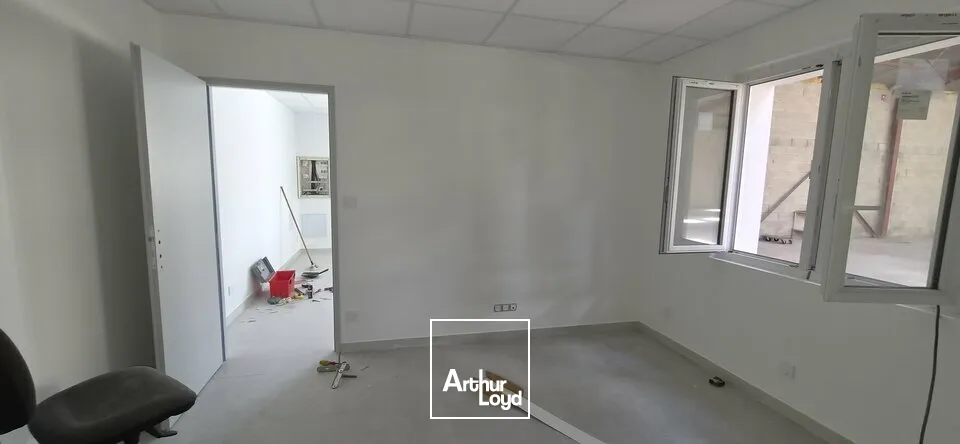 Locaux d'activité & Entrepôts - Location - QUETIGNY - 21800 - 440-440 - 7906915