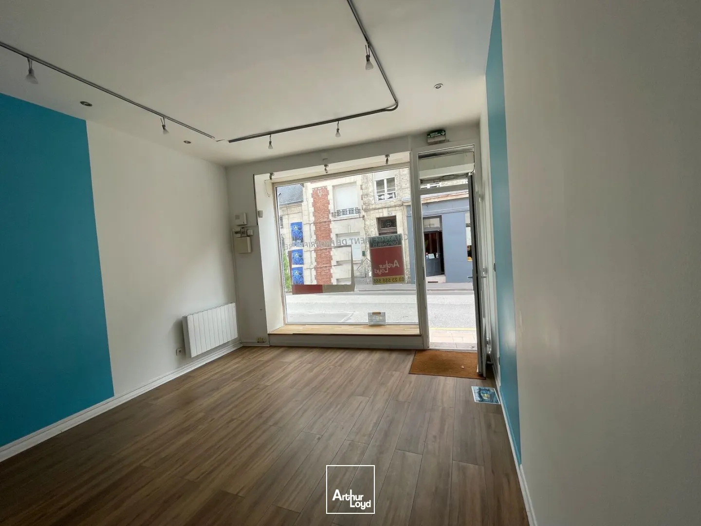 Locaux commerciaux - Location - SOISSONS - 02200 - 35-35 - 7907106