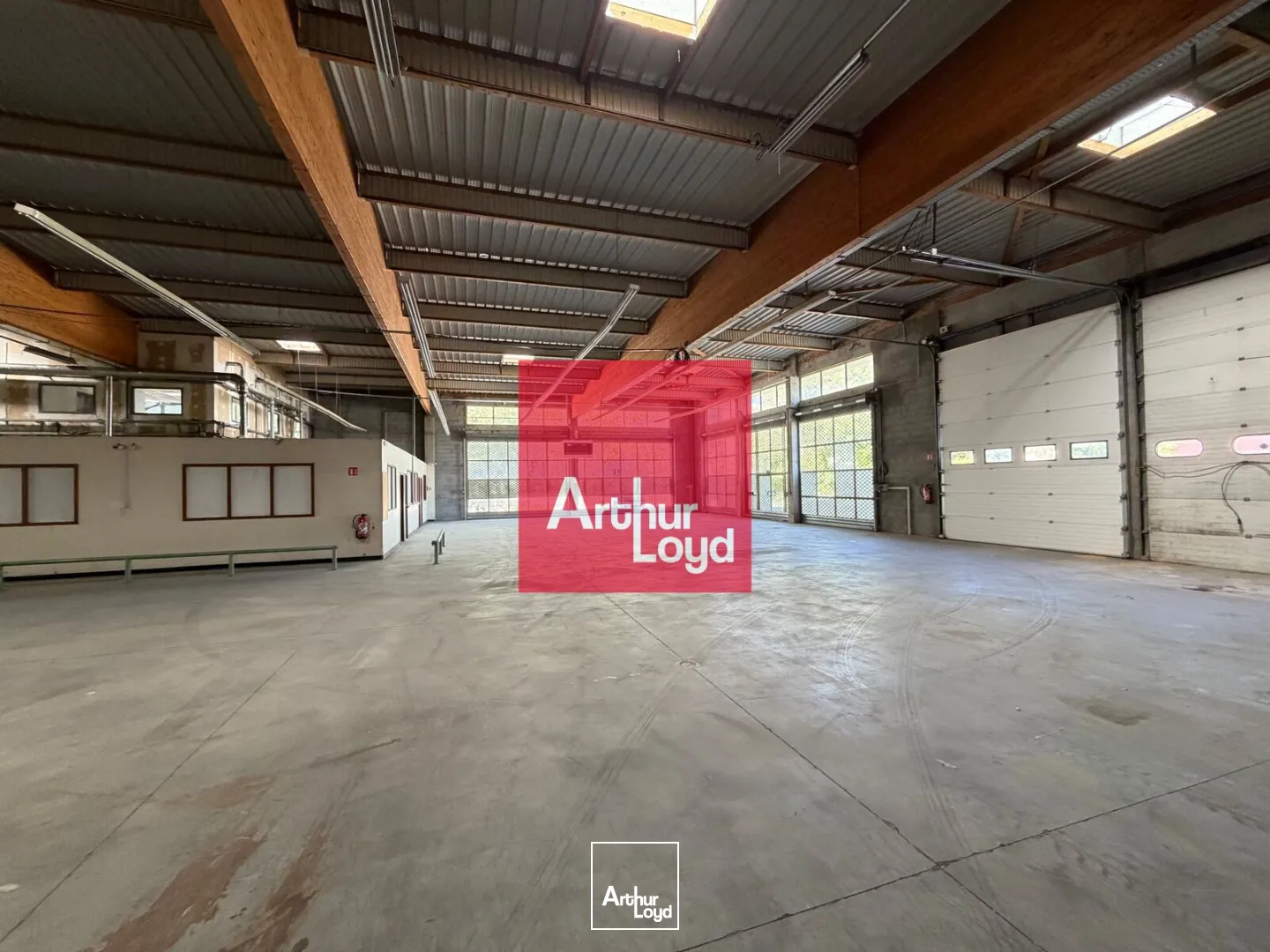 Locaux d'activité & Entrepôts - Location - GRENOBLE - 38100 - 1610-1610 - 7907224