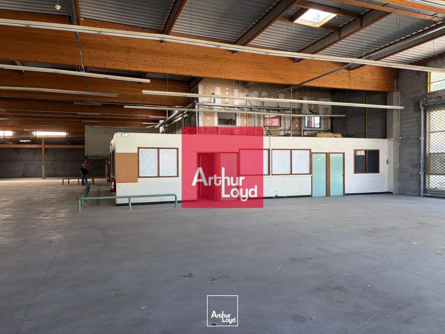 Locaux d'activité & Entrepôts - Location - GRENOBLE - 38100 - 1610-1610 - 7907231