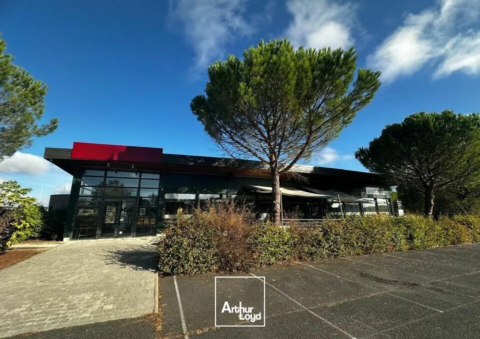 Locaux commerciaux - Vente - SAINT-DOULCHARD - 18230 - 600-600 - 7907332